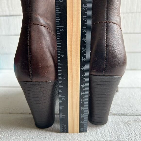 INDIGO by Clarks Brown Leather Block Heels Lace Up Ankle Booties 7M - Picture 5 of 11
